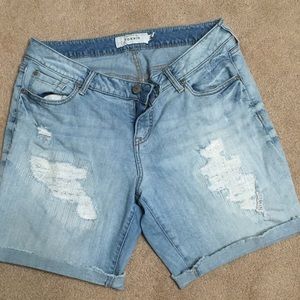 Torrid distressed denim shorts 14